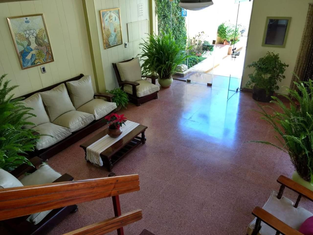 Hotel Acuario Mar de Ajó Kültér fotó